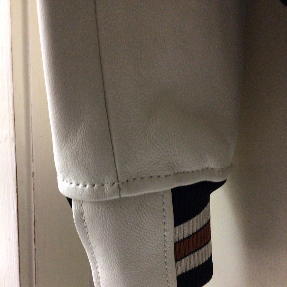 Coach 1941 classic varsity Jacket worn by Lili Reinhart in “Riverdale” 2017. - Picture 9 of 11